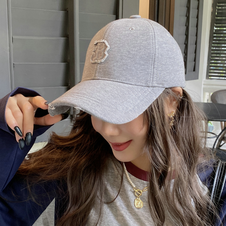 进口B字母女秋冬宽檐硬顶棒球帽