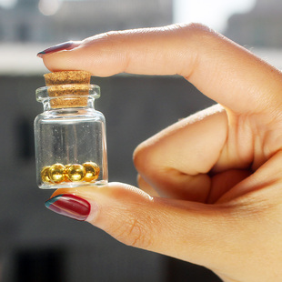 包邮2只轻量攒金豆豆瓶80/90/00后每月攒一颗金饰收纳瓶沙金瓶子