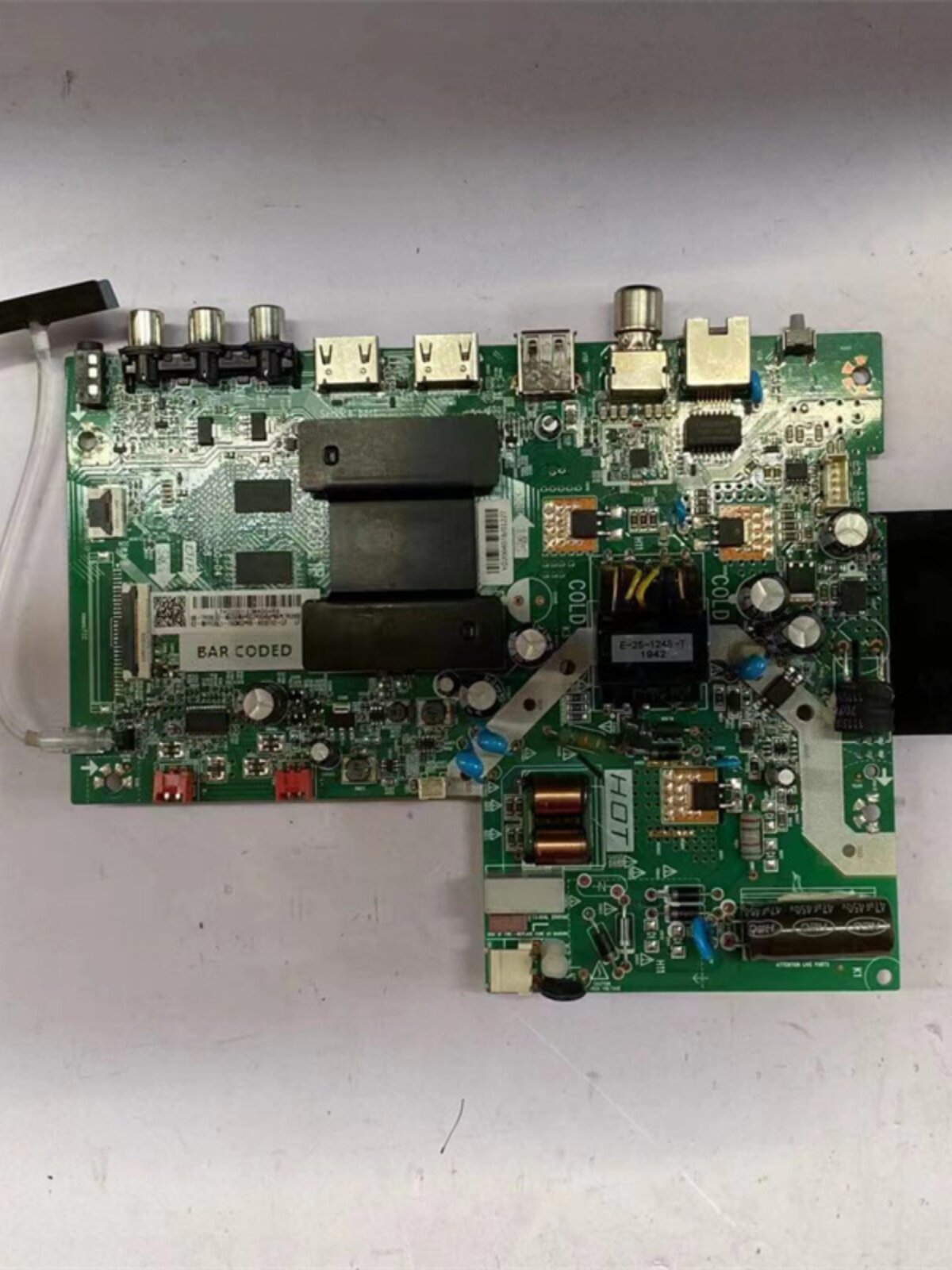 tcl 32v6h 32f9h 32a260主板1.30.01.ttl920e1-00-04屏lvw320ndel