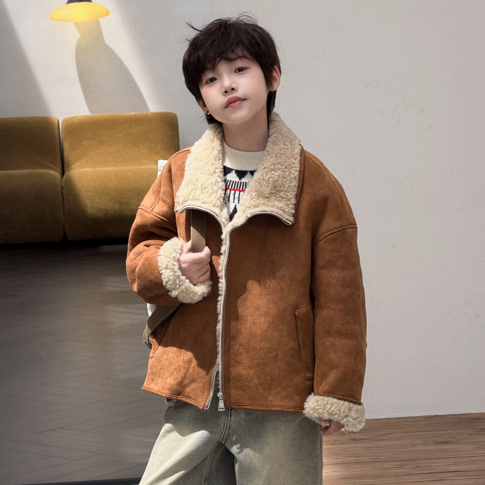 环保儿童皮毛一体外套冬款麂皮绒简约机车服短款女童男童皮草大衣