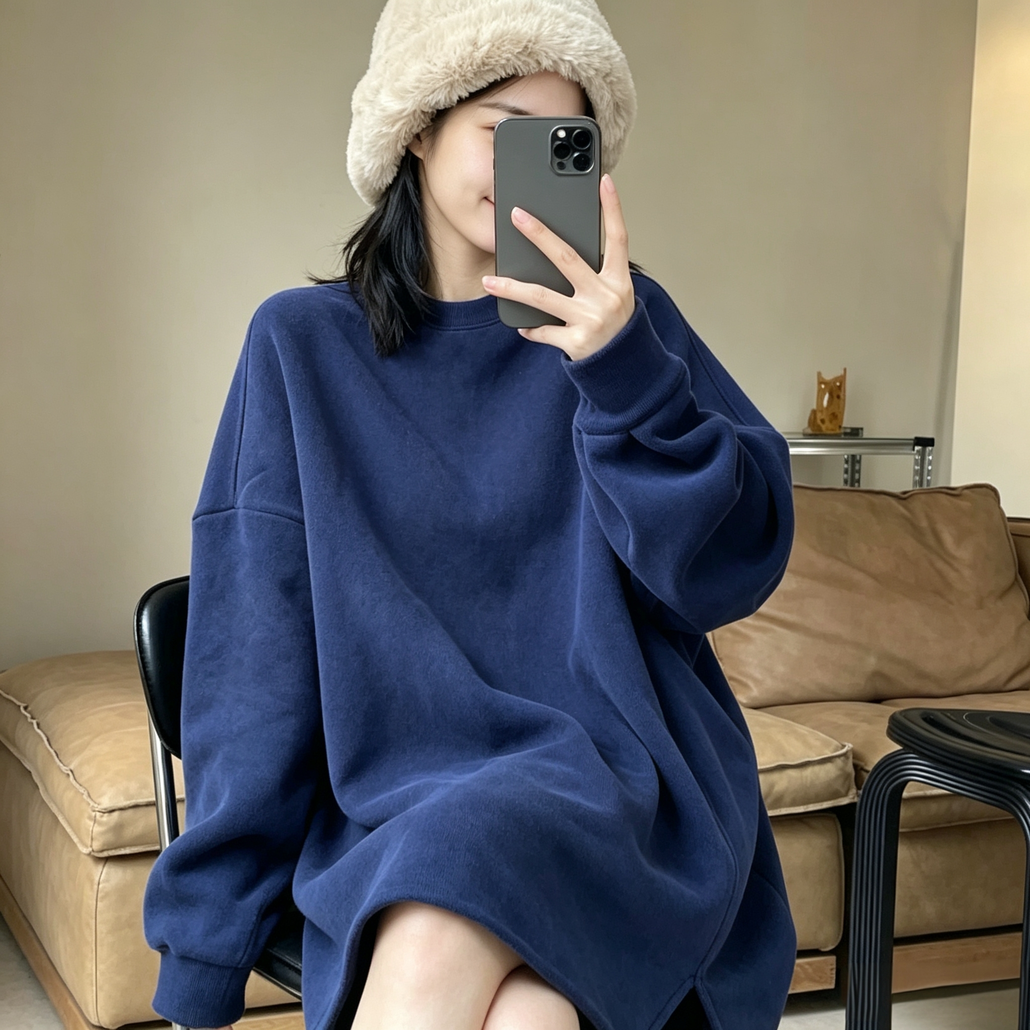甜美系女裙冬季日系摇粒绒廓型连衣裙休闲风宽松显瘦圆领百搭裙子