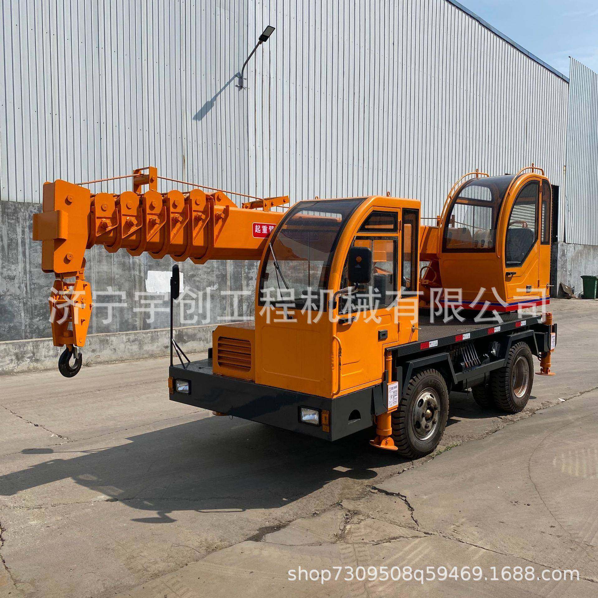 60度旋转起重机大功率吊车5吨6吨自制车载液压吊机