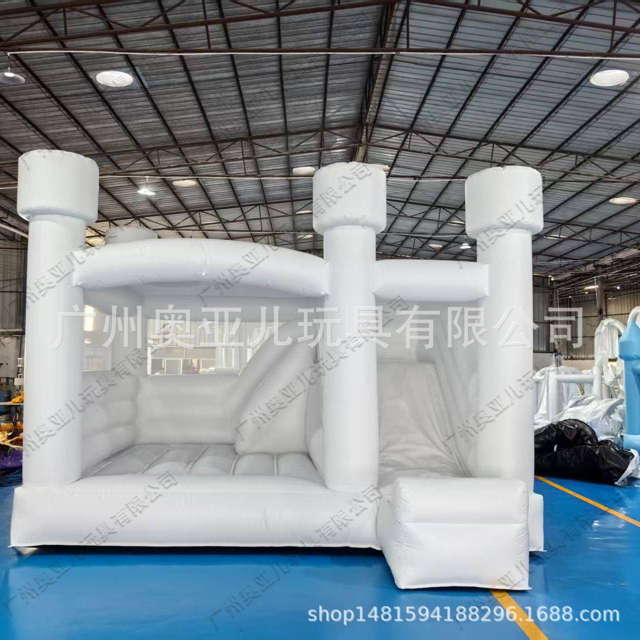 欧美式婚礼蹦蹦床白色充气跳床结婚派对城堡户外求婚摄影场地道具