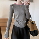 话里简约风撞色线条打底衫2025冬季新款显瘦甜美气质上衣内搭长袖