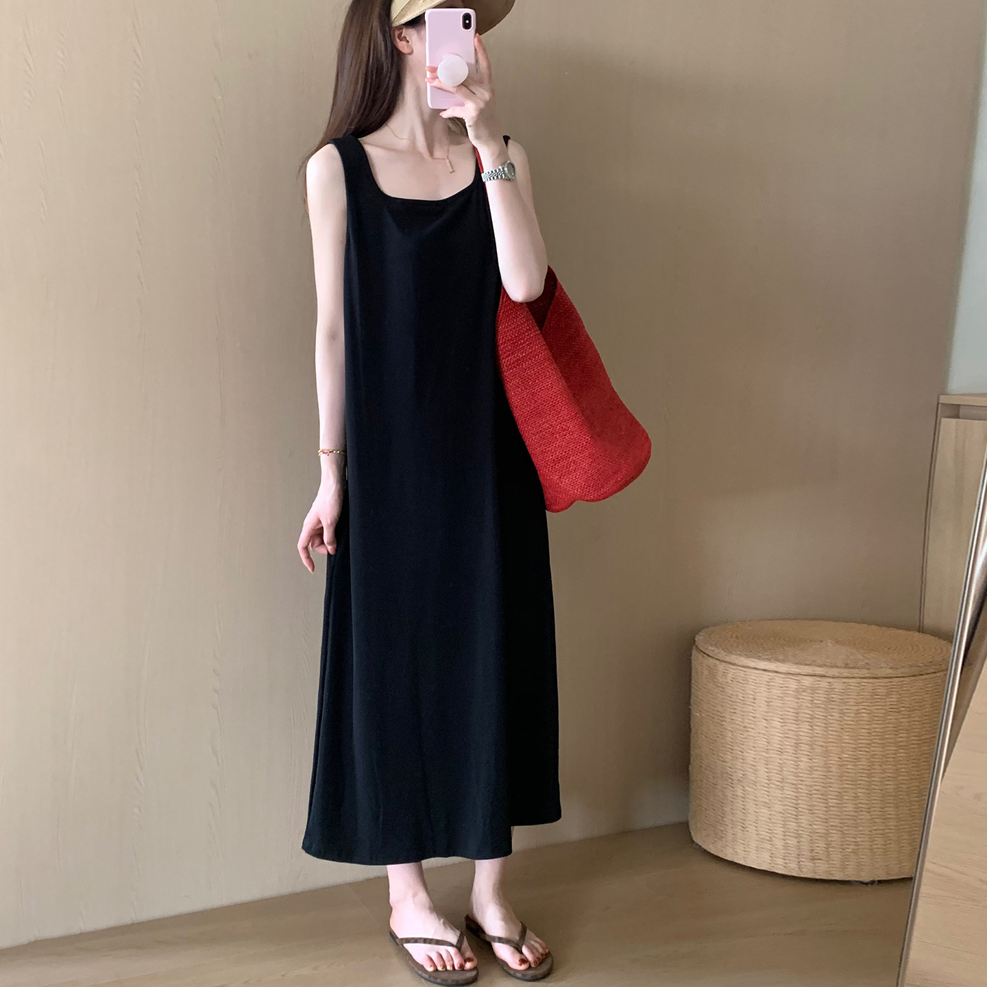 话里淑女风气质甜美宽肩带连衣裙2026夏季新款韩版显瘦垂感长裙女