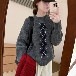 百搭慵懒风显瘦上衣针织衫 韩版 新款 话里圆领方格套头毛衣2025冬季