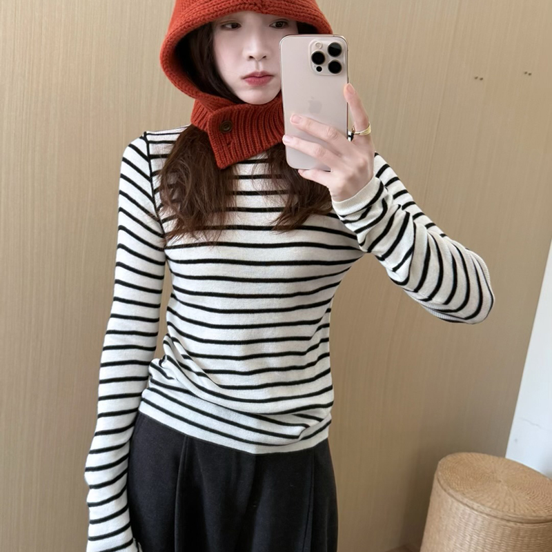 话里基础款条纹打底衫