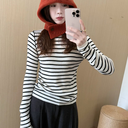 话里基础款条纹打底衫