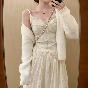 新款 宫廷风吊带2026春季 百搭显瘦蕾丝内搭上衣打底女 修身 话里时尚