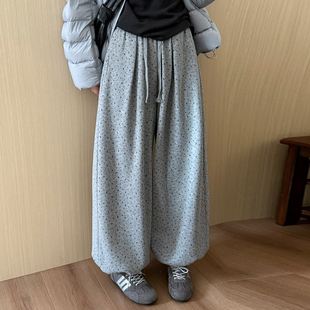 话里简约风可束腿碎花裤2026冬季新款韩版休闲气质宽松休闲长裤女