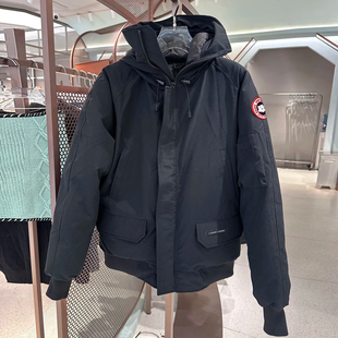 大鹅飞行员夹克羽绒服男2025冬季新款冬季户外防风短款连帽外套女