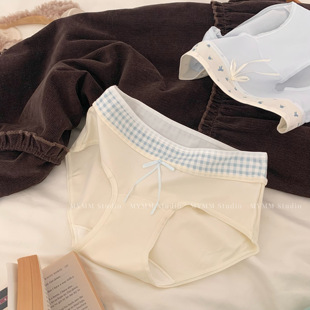 奶酪华夫 m风纯棉A类撞色拼接格纹碎花边中腰内裤