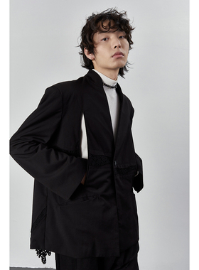 Mentmate 窥见Insight 走秀蝶翼尾缀破缝结构质感廓形西装男秋冬