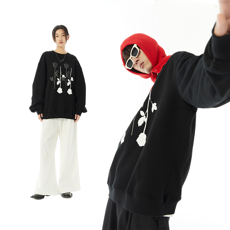 MENTMATE黑白玫瑰圆领卫衣