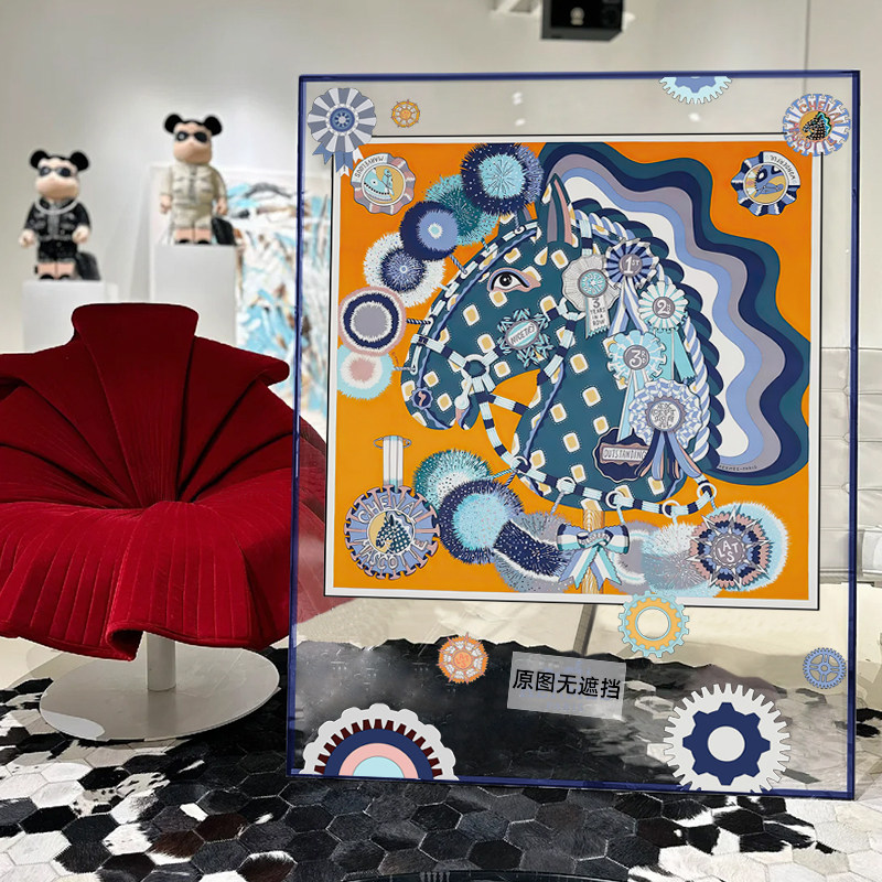 chevalmascotte挂画勋章马头客厅玄关装饰画亚克力定制丝巾壁画