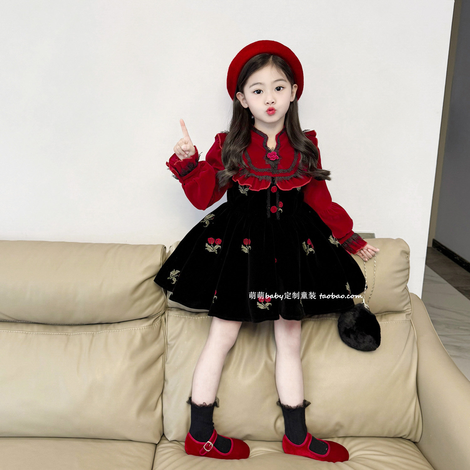 女童法式丝绒玫瑰花刺绣连衣裙