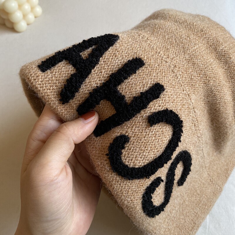 CENCE KAER IS FULL OF CHARM FACE COVERING FASHIONABLE CASUAL LETTERS TOE EAR PROTECTORS WOOL KNITTED BEANIE