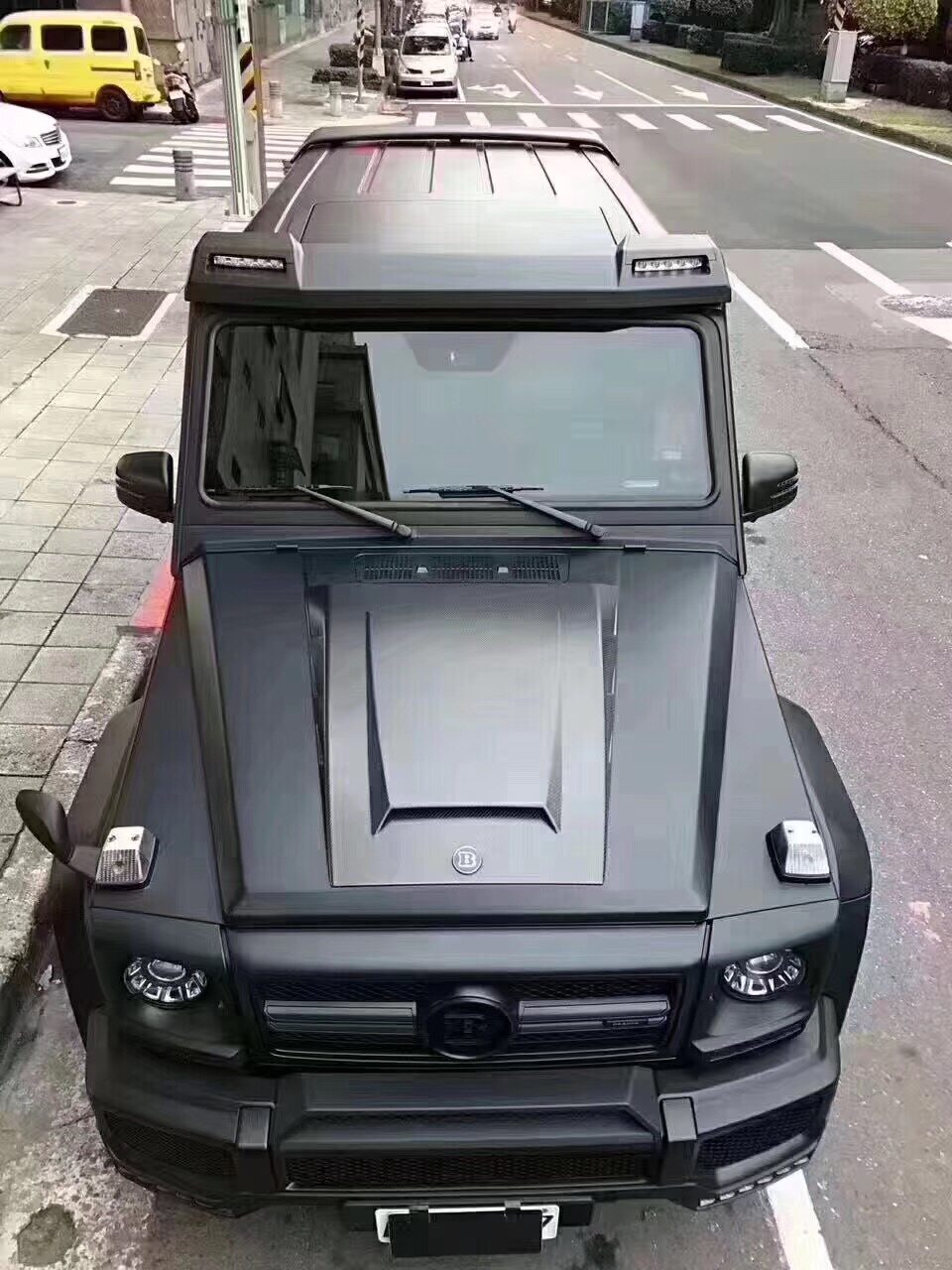 메르세데스-벤츠 G-클래스 W463G500 G55 G63 G350 수정된 BRABUS 탄소 섬유 상단 날개 지붕 조명 고정 바람 날개