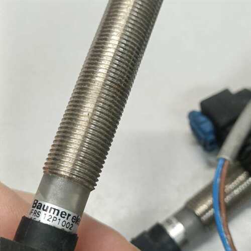 咨询Baumer堡盟IFRS 12P1002接近传感器，5个议价