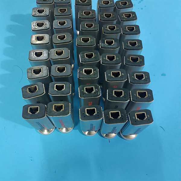 咨询莱宝THERMOVAC TTR91真空计,TTR91S都议价