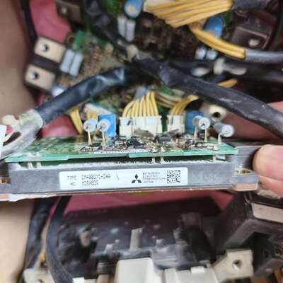 咨询安川变频器模块，CM400DX1-24A，ETC710340议价