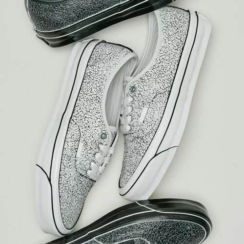 代购VANS PREMIUM AUTHENTIC 44黑白爆裂纹做旧男士低帮休闲板鞋