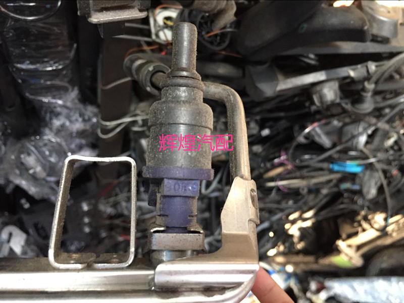 M54 3.0喷油嘴E39 E60 530 E66 730 Z4 X5 E53 X3 E83喷油嘴