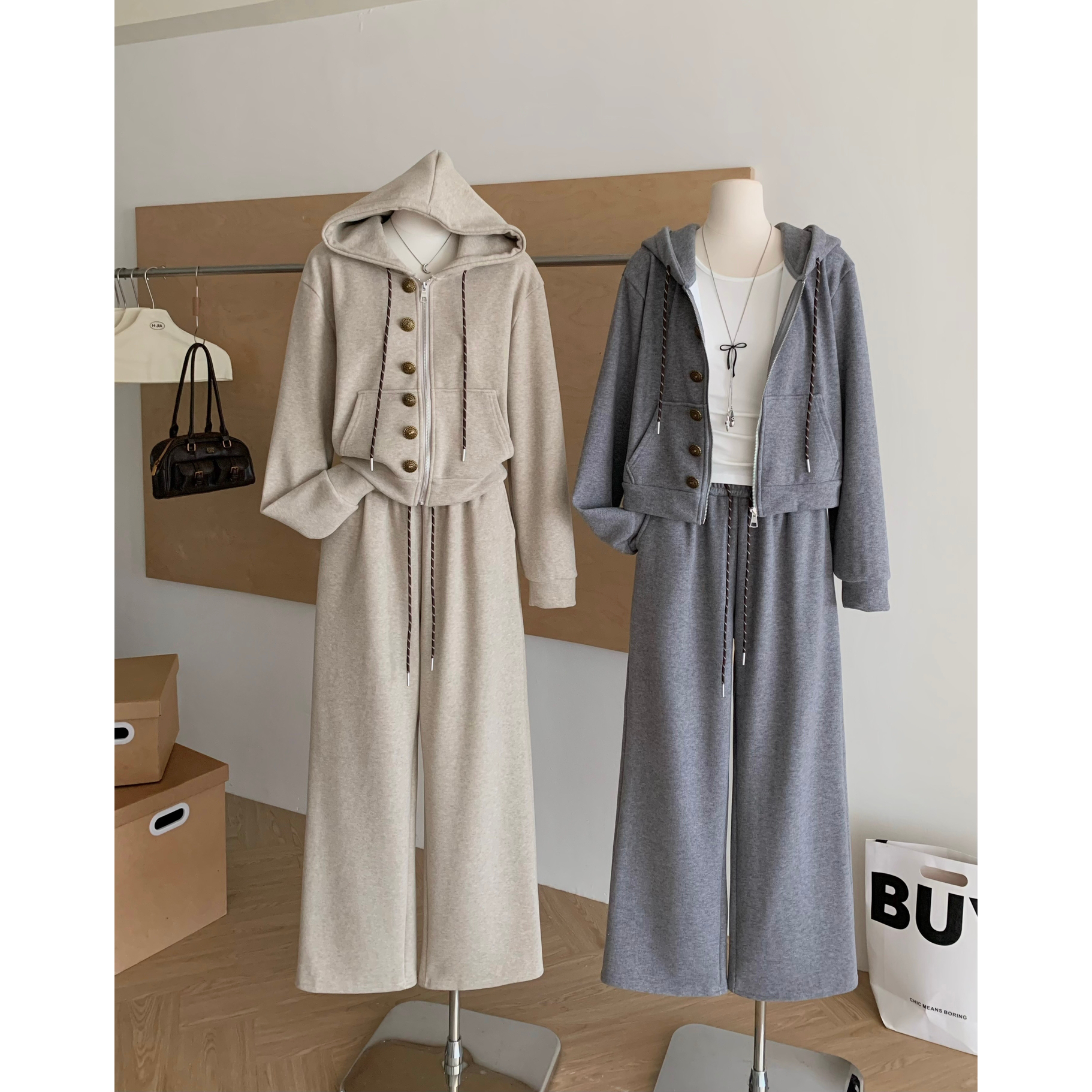 冬天穿搭套装女2025秋冬季新款韩版时尚加厚连帽卫衣阔腿裤两件套