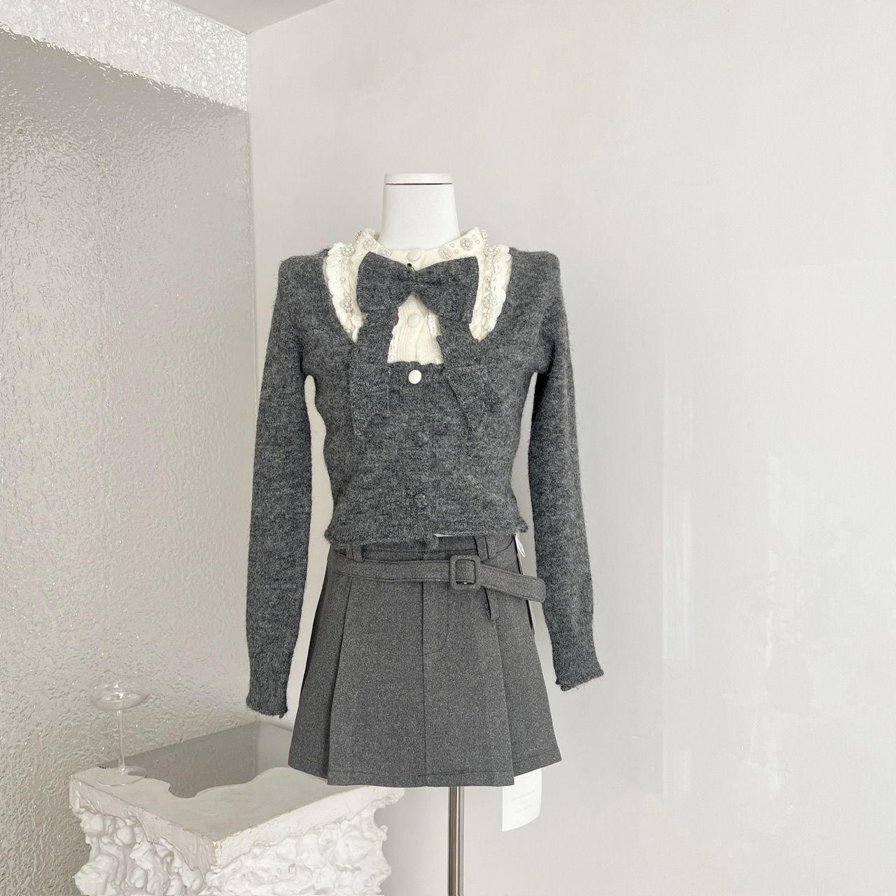 迟伞伞25/fw 巴黎恋书 手工钉珠蝴蝶结羊驼毛上衣撞色短裙套装女