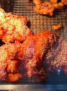 北京余婆炸鸡网红炸鸡店炸鸡腿炸鸡排鸡皮盐酥鸡锁骨鸡翅鸡架