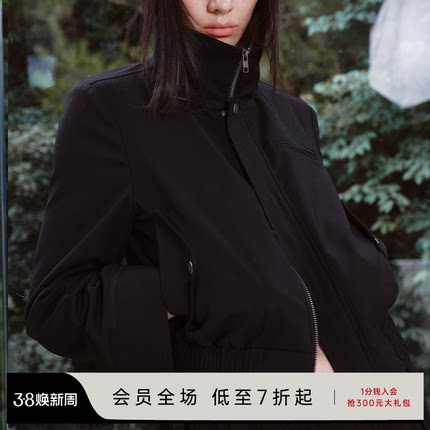 JCAESAR WOMEN 格纹拼接黑夹克 短窄版 多穿着形式  铆钉装饰