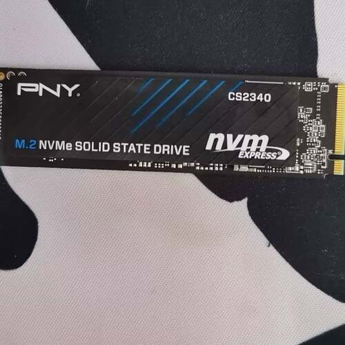 议价99新必恩威PNY CS2340系列 1TB SSD固态可维修翻新