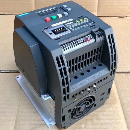 议价西门子6SL3210-5BE24-0UV0变频器，成色漂亮，可维修翻新