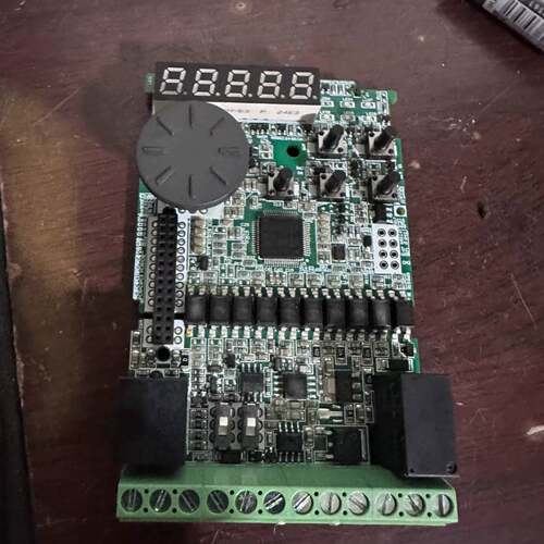 议价Shihlin士林SC3-043-22K变频器22KW配件C可维修