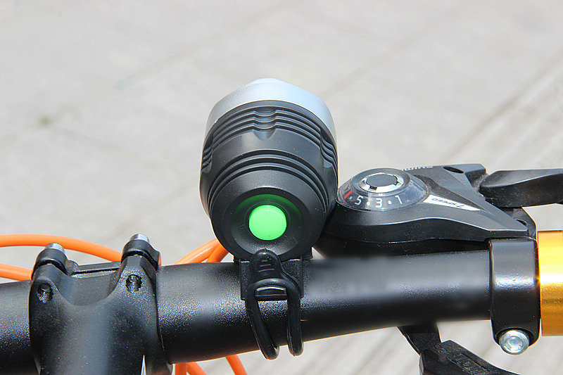 Lumière vélo - Ref 2400405 Image 1