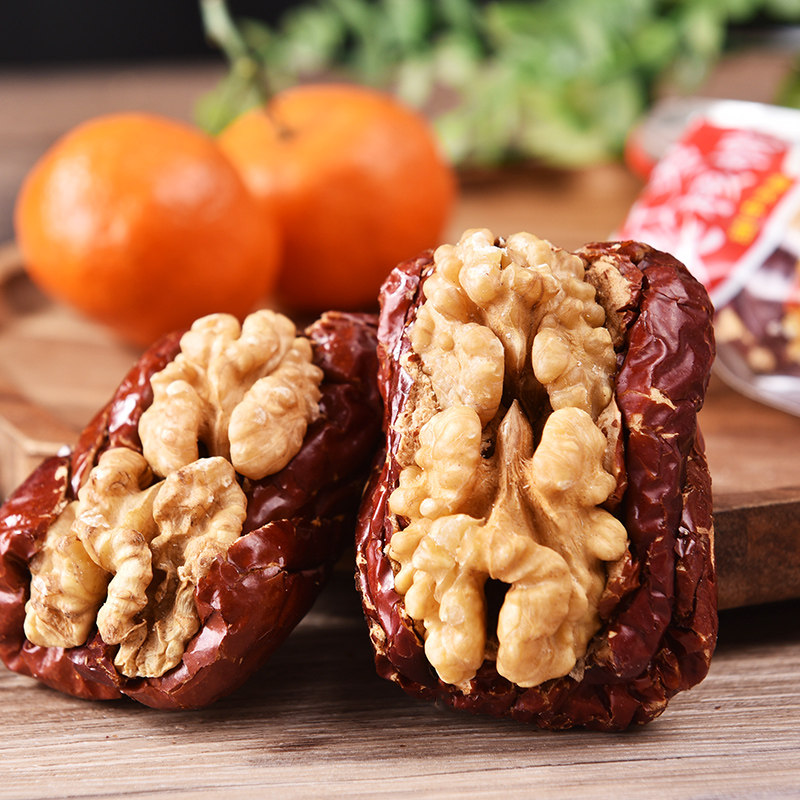 红枣夹核桃仁新疆特产500g袋装和田大红枣夹纸皮核桃零食干果,零食/坚果/特产,枣类制品,淘宝优惠券,粉丝福利购,淘宝优惠卷