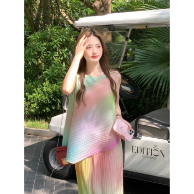 张羞羞夏季三宅无袖开衩半裙套装