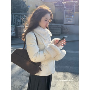 张羞羞 小岛雪季/90白鸭绒毛领拼接羊毛羽绒服短外套冬季保暖通勤