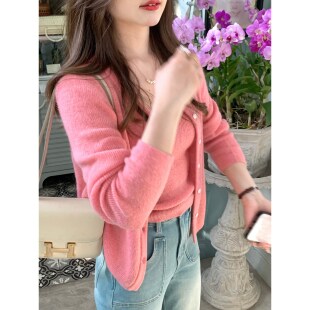 2026春款 张羞羞 针织V领背心外套套装 羊驼羊毛春季 甜心芭乐