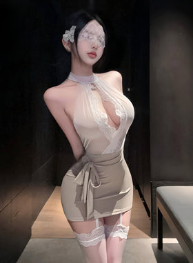性感蕾丝qqny包臀裙小胸制服女