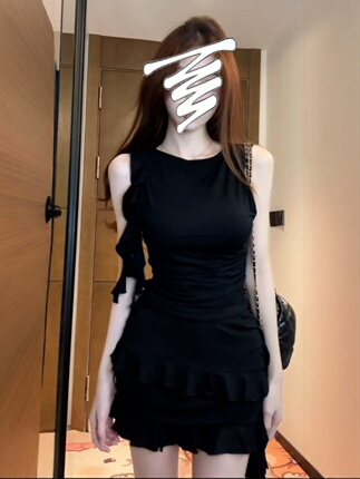 Hot Girl Style Design Short Sleeveless Vest Top High-Waisted Hip-Hugging Skirt Two-Piece Summer Fashion Set