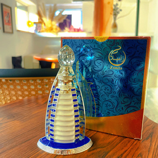 迪拜阿联酋原装进口帆船酒店造型纪念品香精香水礼盒装