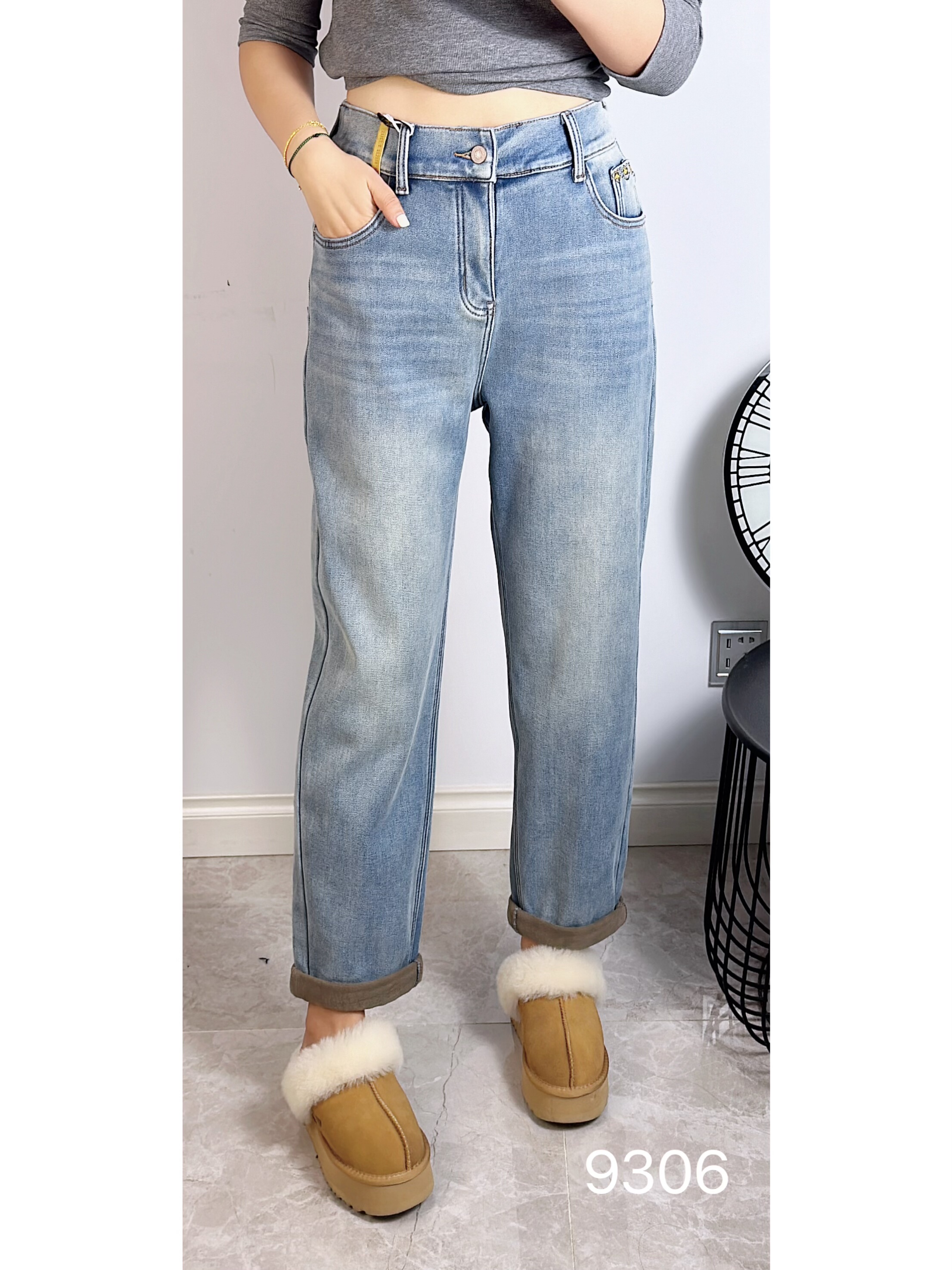 诺达思9306加大码加绒牛仔裤 高腰收腹休闲弹力百搭挽边直筒裤