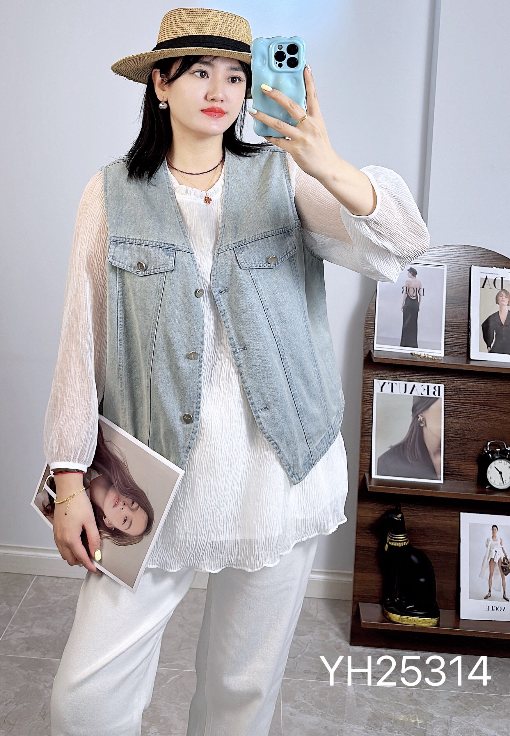 香港芸卉25314春加大码两件套女 牛仔马夹+长袖打底衫上衣两件套