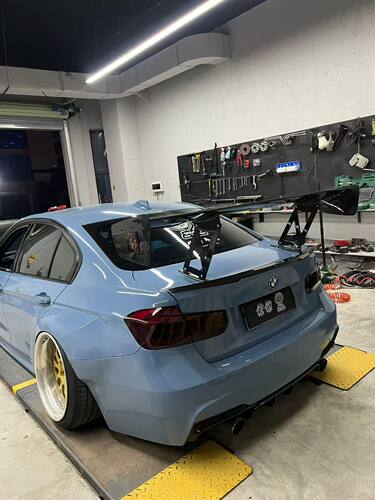 3系F30 F35改装M3款尾翼VOLTEX款碳纤通用尾翼，碳纤GT尾翼装车
