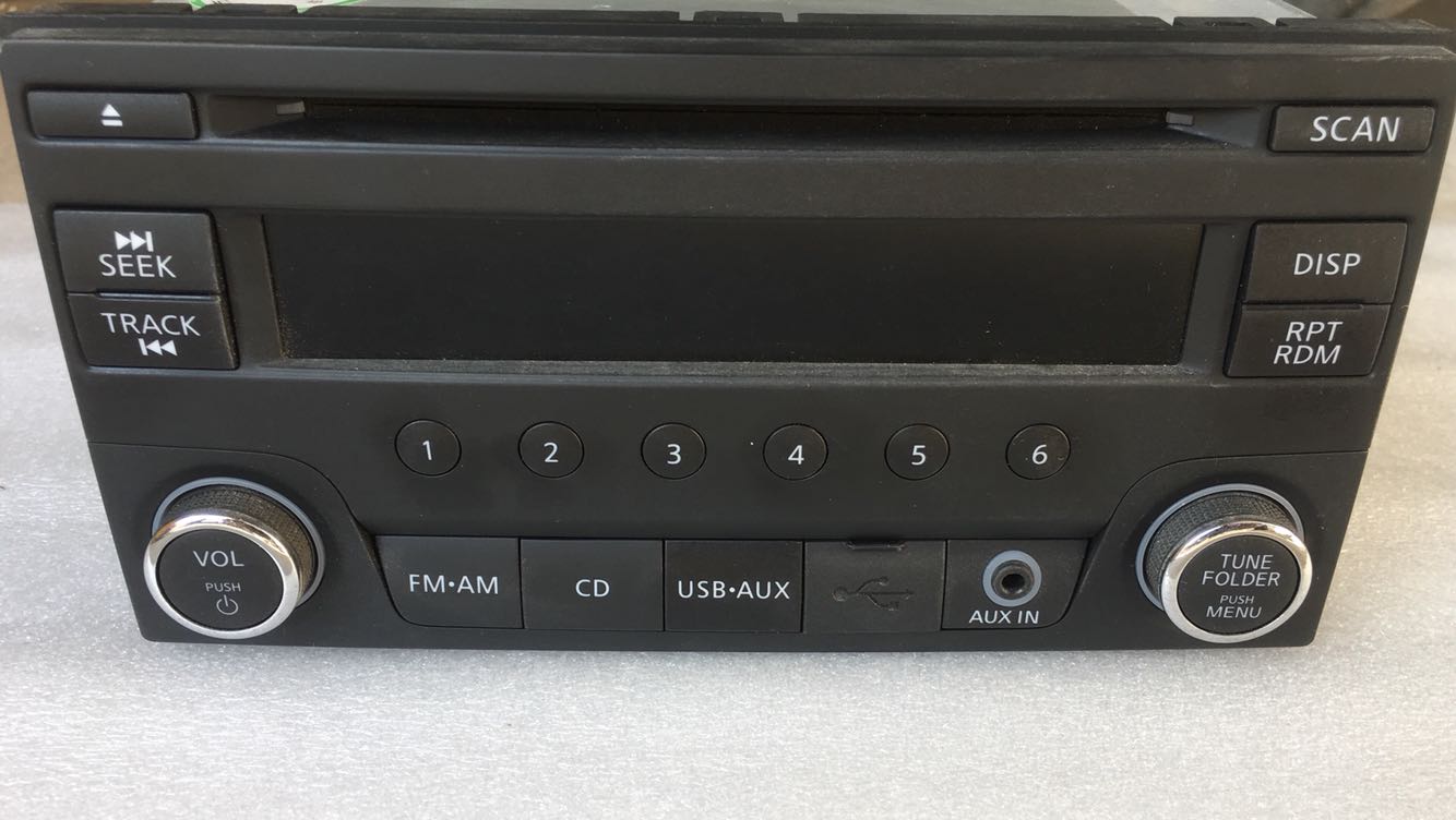 日产尼桑2014款新阳光原装CD机带USBAUX 可无损换装13款新骊威 CD