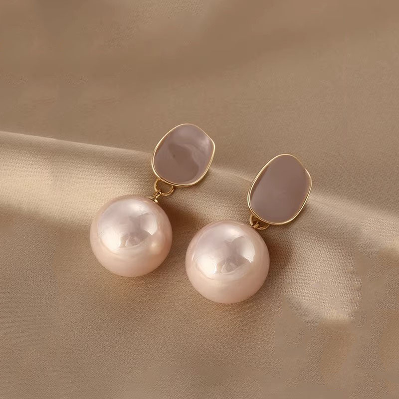 2023年新款潮气质珍珠耳环