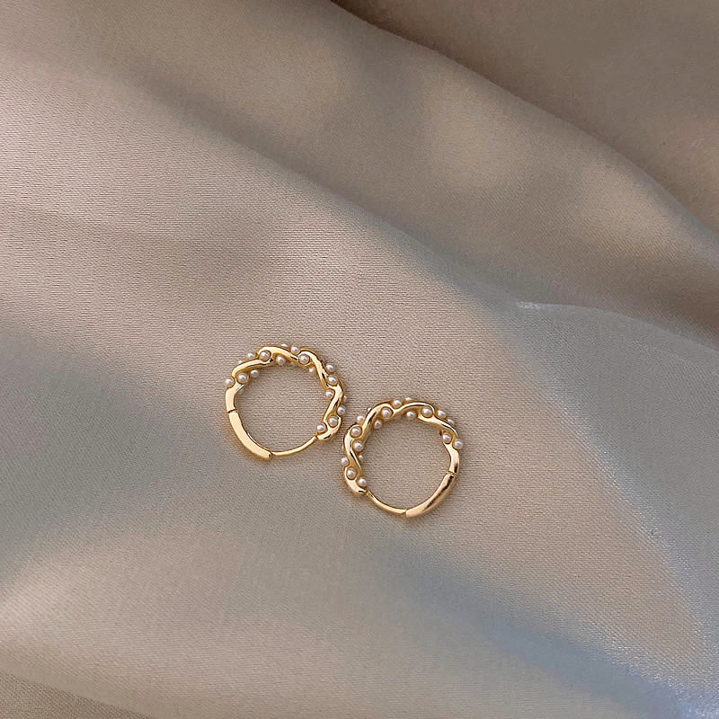 金色珍珠耳环女2023年新款