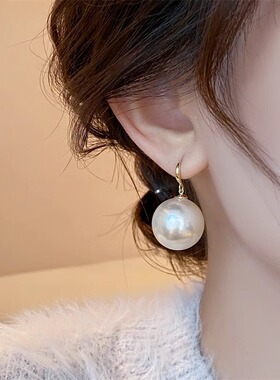 Loga.Py 施家大珍珠耳环女气质2025年新款爆款耳钉独特耳饰耳坠夏