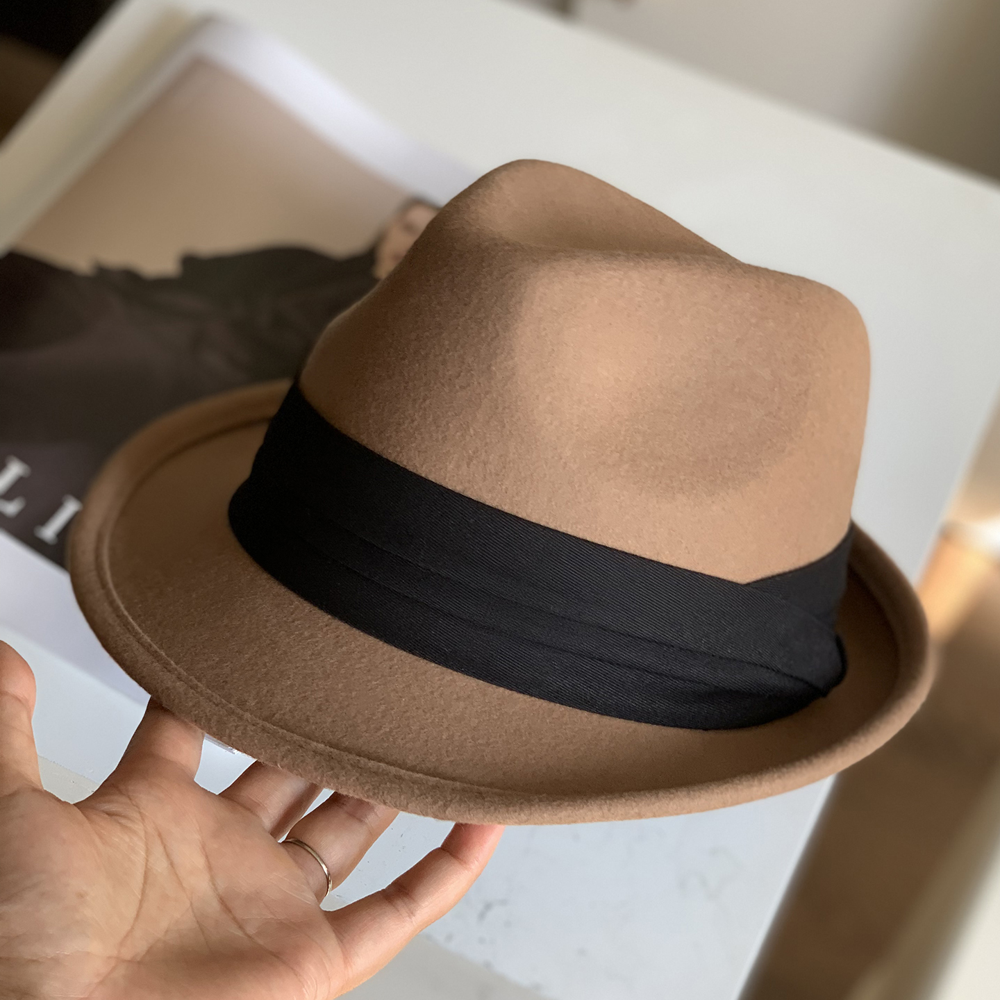 秋冬新款羊毛呢礼帽男英伦复古绅士帽子洋气灰色爵士卷边小檐帽女